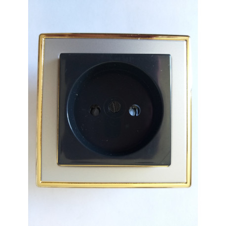 67332.17 BASE ENCHUFE 2P SENA ACE/O