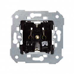 26432-39 BASE ENCHUFE CON T.T. LATERAL