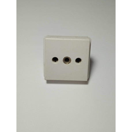 00948 BASE ENCHUFE SEGURIDAD LINEAL