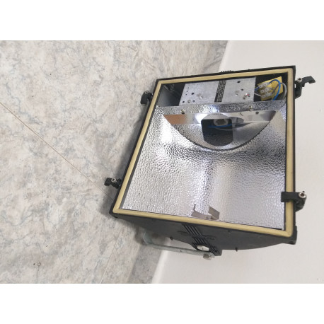 3150810 PROYECTOR PHR-104/D-NB C/ EQ. SBP 35W AF