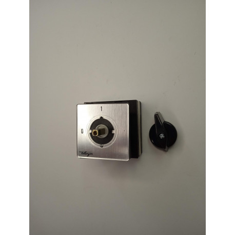 TELTF010E12A INTERRUPTOR DE PAQUETE 12A 1P 0-1