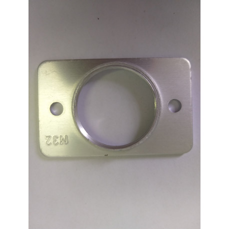 04061-M32 PLAQUITA METALICA M-32