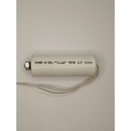 016250 CONDENSADOR 16MF 250V